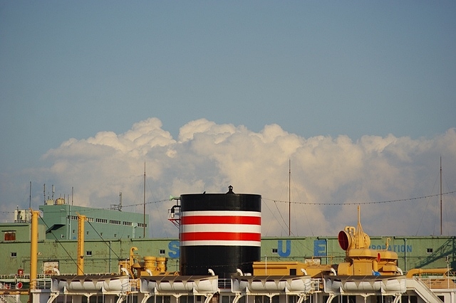 d0218238_2262285.jpg