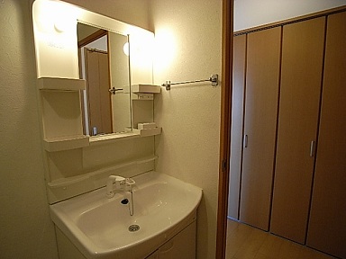 栗山町松風4丁目 賃貸住宅_c0126874_1843371.jpg