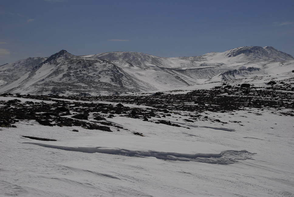 2011年3月 春、深雪の大雪山に抱かれる_c0219616_1814865.jpg