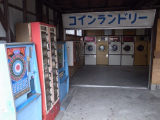 同年代の諸君！詣でるべし_d0057843_2385415.jpg