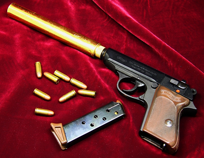 超歓迎された MGC謹製 007仕様PPK専用サイレンサーGold plated トイガン