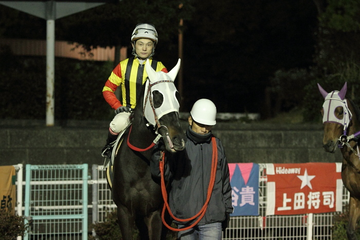 2011年3月26日（土） 高知競馬 12R 東日本被災地復興支援 共に頑張ろう東日本特別 B-5 記者選抜_a0077663_742502.jpg