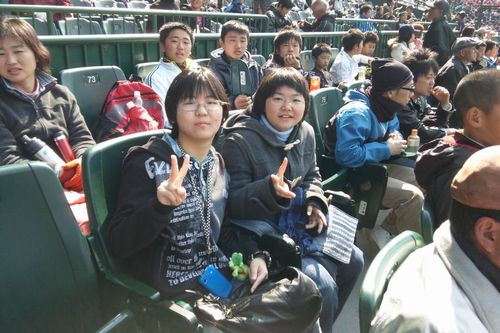 甲子園＞＞グラビティ_b0047265_8423824.jpg