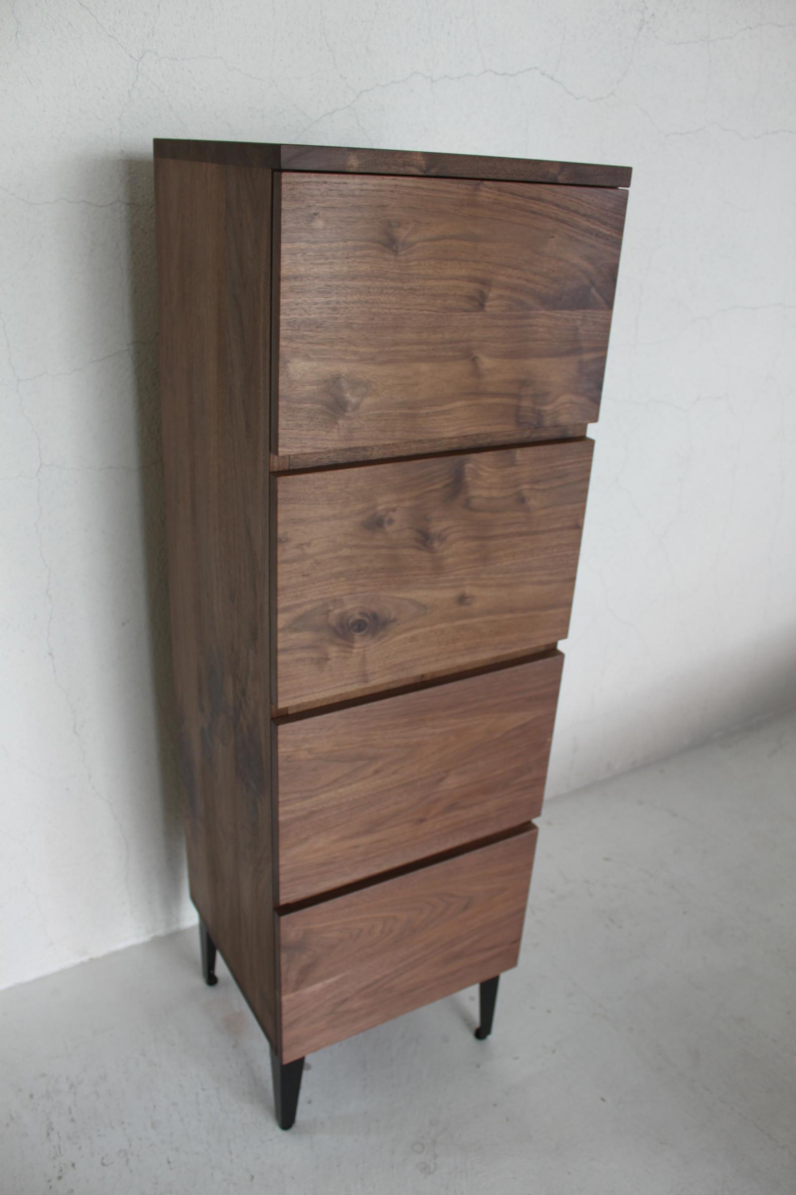 MS CABINET_c0146581_1333637.jpg
