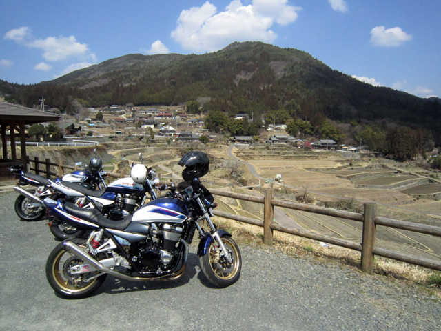 GSX1400×3台でツーリング_d0093791_062795.jpg