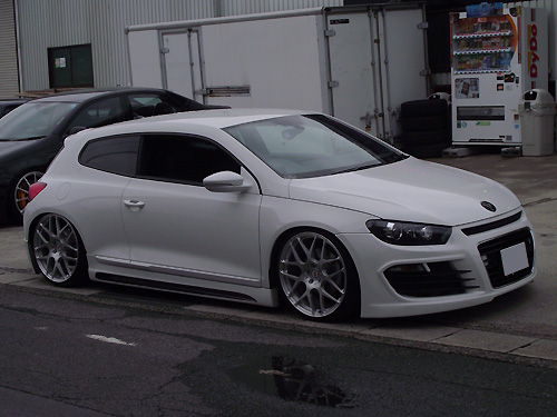 AUDI A4 B8  VW SCIROCCO コーディング　オイル交換_d0173404_2126494.jpg