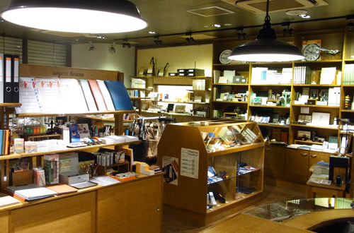 上野店 本日オープンしました Daily Angers