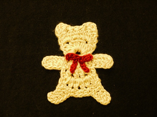 募金のお願い くまのモチーフ 編み図付き 熊 クマ テディベア Teddy Bear Crochet A Little