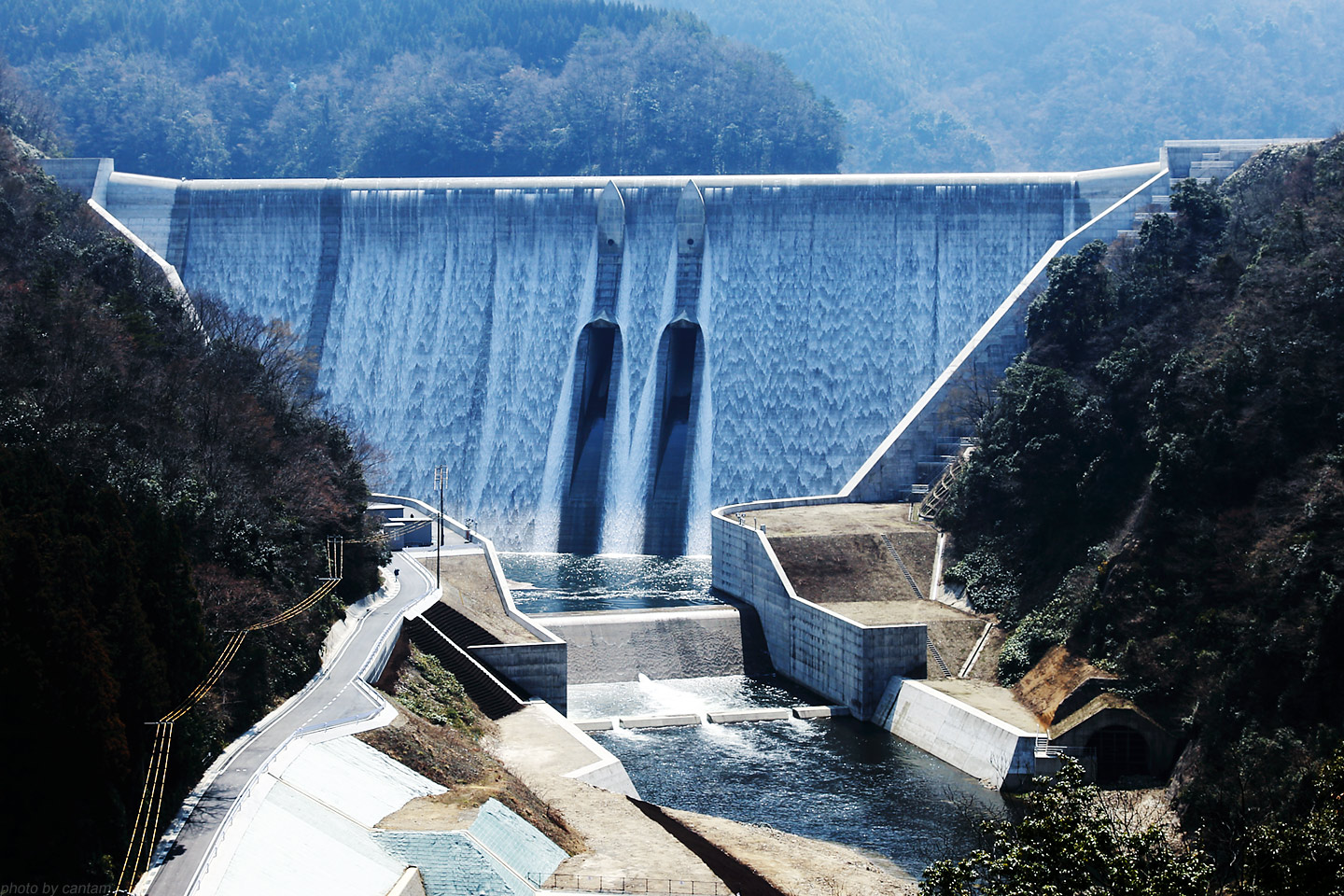 島根県 志津見ダム 試験放流の日_f0091955_21165946.jpg