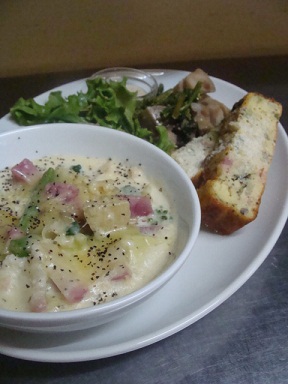 Rosshies Deli Lunch_a0195373_052183.jpg