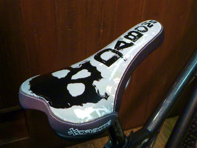 c0225621_1301336.jpg