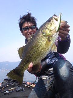 4月2日土曜日。_e0100021_2134061.jpg