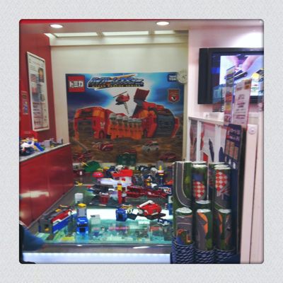 TOMICA SHOP_e0173479_136792.jpg