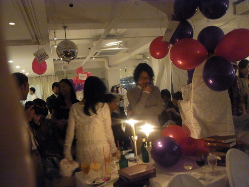 PRAY FOR 3.11イベントにAILAデザインTシャツ出展させていただきました!_b0115615_102933.jpg