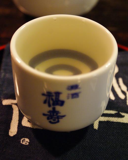 神戸酒心館で暦酒「うすにごり」と5品盛をいただく_b0063958_1819572.jpg
