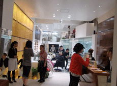 d0010774_22352827.gif