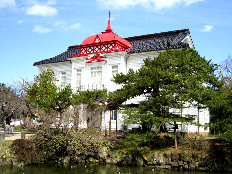 大寶館のピアノ_b0083801_356610.jpg