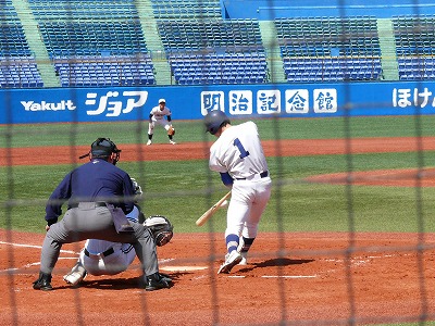４月５日　東都大学野球　中央大対駒澤大_b0166128_1954259.jpg