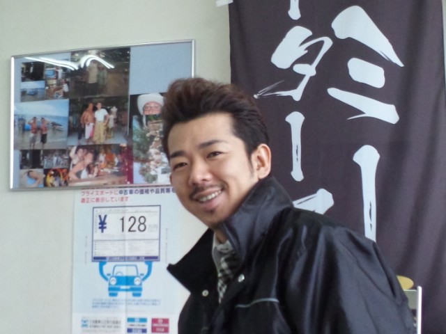 H林業様 ハイエースご成約!!_b0127002_2319151.jpg