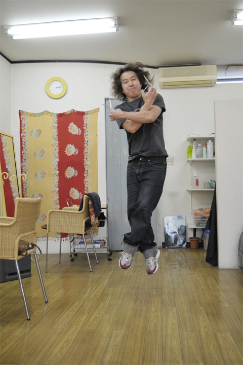 経堂の廃業する個人店を人情と知恵と工夫で救う。シェアリング+coworkingの試み。_b0185641_1435395.jpg