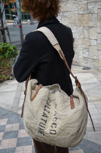 今日も花見です。-Fernand Leather-_d0158579_21203820.jpg