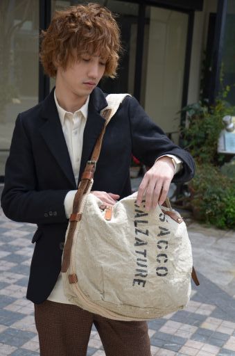 今日も花見です。-Fernand Leather-_d0158579_21275810.jpg