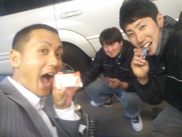 H林業様 ハイエースご成約!!_b0127002_0283637.jpg