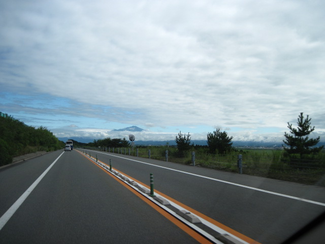 f0214235_1558815.jpg