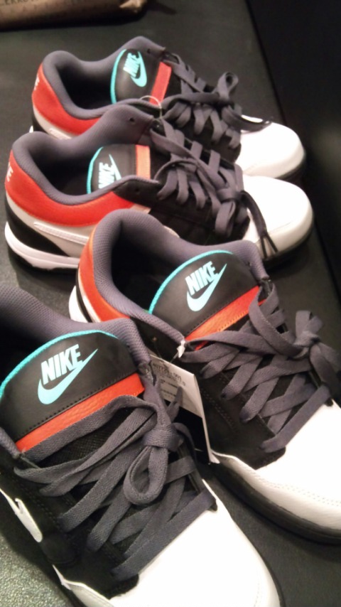 NIKE!&CONSOLI!_a0126147_16575652.jpg