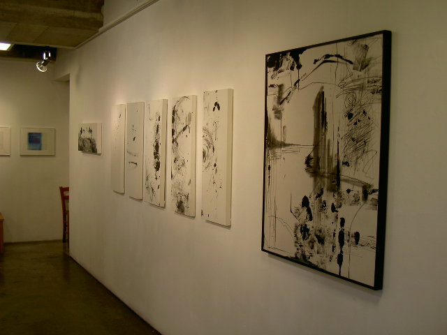 明日から1F 濱田千鈴展《その向こうから》_a0071956_198189.jpg