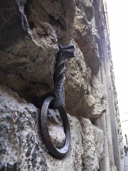 『イタリア12の世界遺産めぐり』 その10 7-800年前の町並みがそのまま残るシエナ_b0175688_04743.jpg