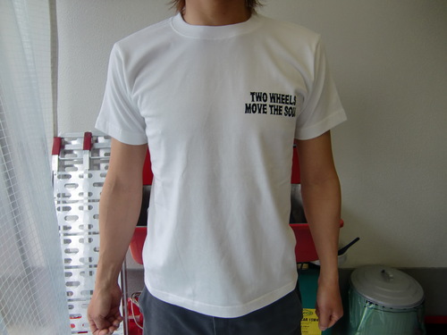 まだまだ”東日本応援Ｔシャツ”販売中。_d0188713_1115949.jpg