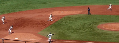 4月6日 東都大学野球 亜細亜大対國學院大_b0166128_8124476.jpg