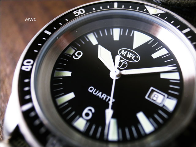 MWC[エム・ダブル・シー] NATO DIVERS STAINLESS ミリタリーウォッチ ダイバーズ腕時計_f0051306_19245097.jpg