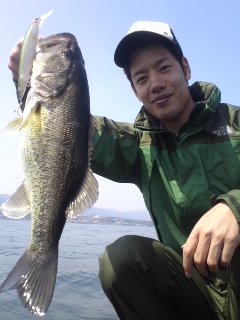 4月10日日曜日。_e0100021_20521570.jpg