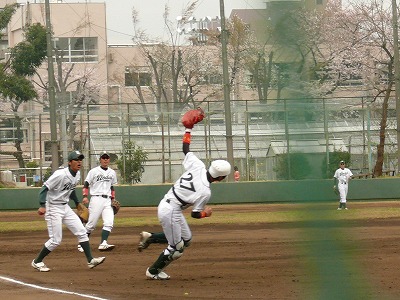 4月8日 東都大学野球2部 国士舘大対東農大_b0166128_18142064.jpg