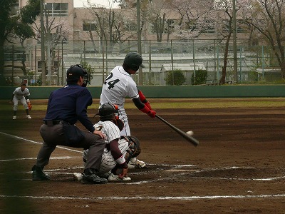 4月8日 東都大学野球2部 国士舘大対東農大_b0166128_1841762.jpg