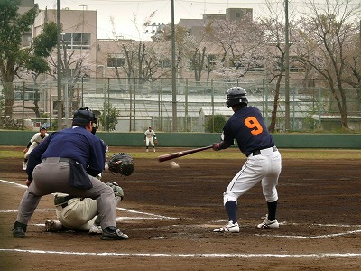 ４月８日　東都大学野球２部　拓殖大対専修大_b0166128_1925224.jpg