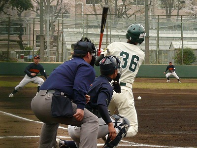 ４月８日　東都大学野球２部　拓殖大対専修大_b0166128_1932472.jpg