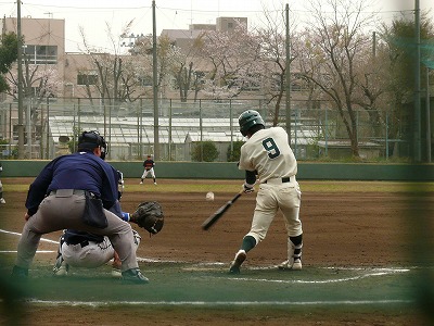 ４月８日　東都大学野球２部　拓殖大対専修大_b0166128_1944515.jpg