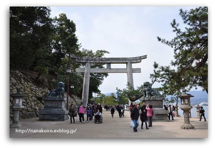 安芸の宮島・1_e0153963_22991.jpg