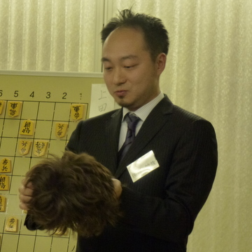 棋士会主催・チャリティーイベントpart5 オークション_f0236865_1142204.jpg