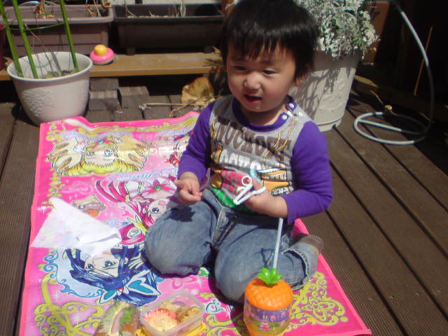 e0033205_1224572.jpg