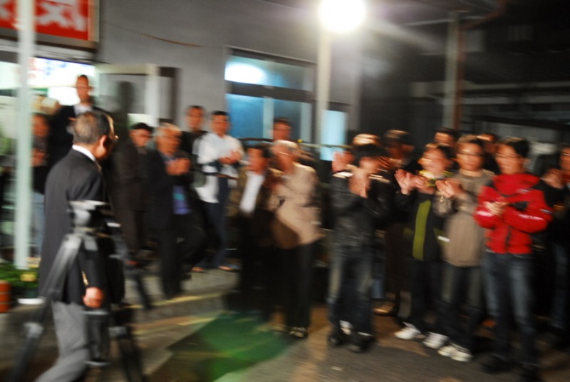 稲富正敏県議、トップ当選。大阪維新の会躍進。_d0047811_0311385.jpg