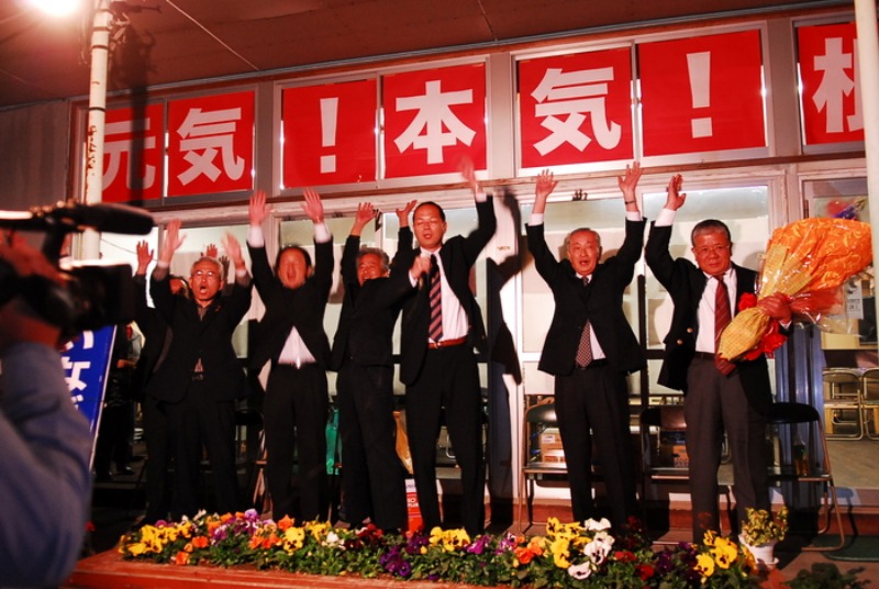 稲富正敏県議、トップ当選。大阪維新の会躍進。_d0047811_031461.jpg