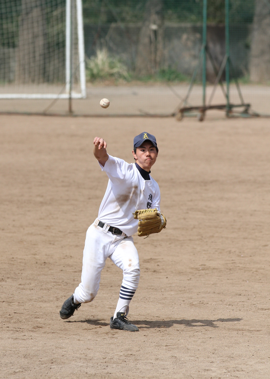 2011 4.10 浅野高校 vs 舞岡高校_e0200922_127265.jpg