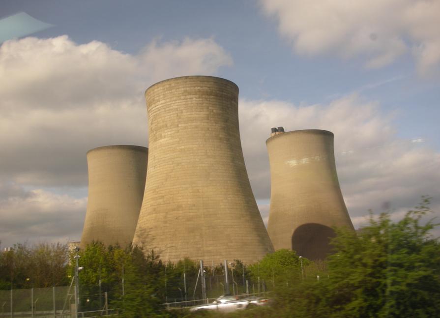 被災地わんこを救う人々 バタシー ドッグ ホーム ロンパラ London パラダイス 被災地わんこを救う人々 バタシー ドッグ ホーム ロンパラ London パラダイス