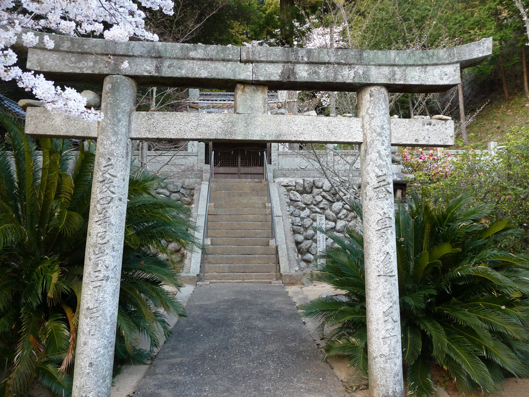 天之逆矛がなぜ？　　「御鉾神社」_e0165472_23341527.jpg