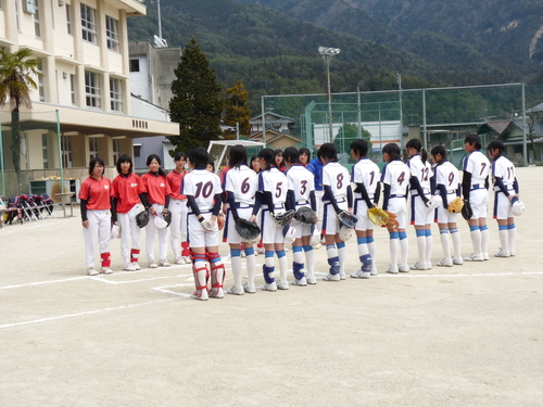 釜戸中学校との練習試合_d0010630_20104664.jpg