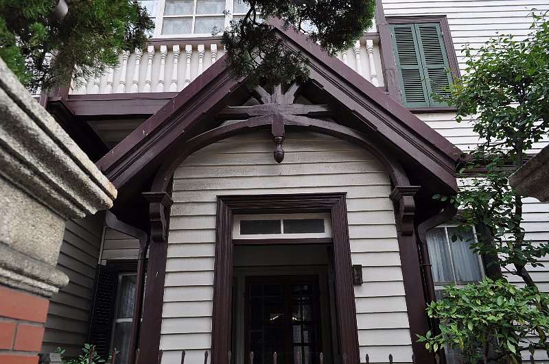 神戸の門兆鴻邸 : レトロな建物を訪ねて